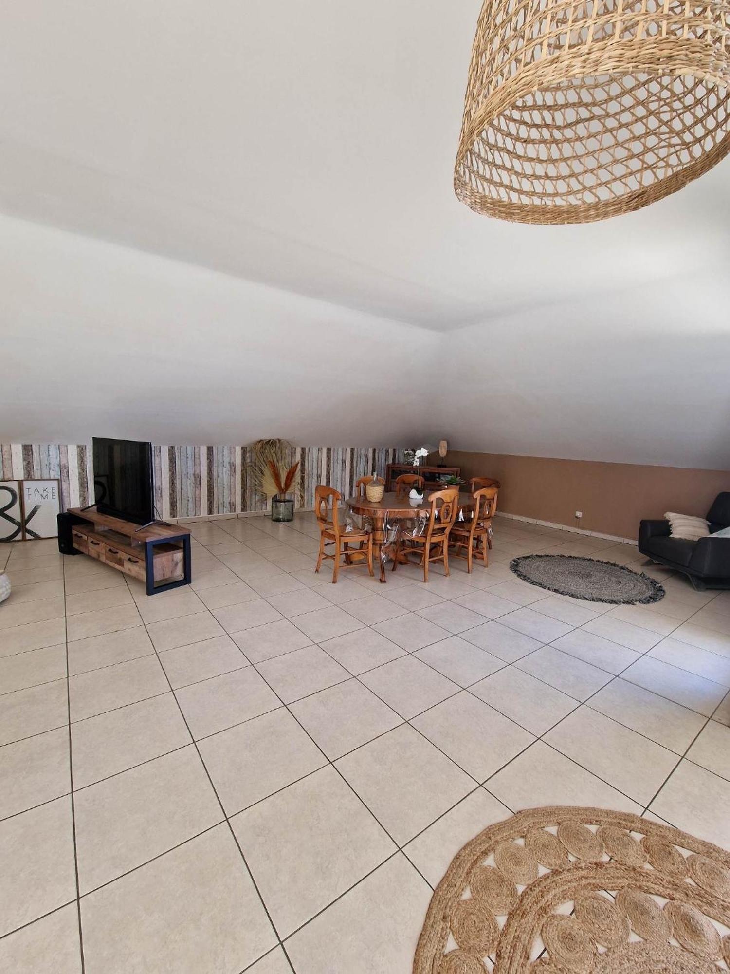 Appartement Villa Sur Le Toit, Vue Mer Saint-Gilles-les Bains Exteriér fotografie
