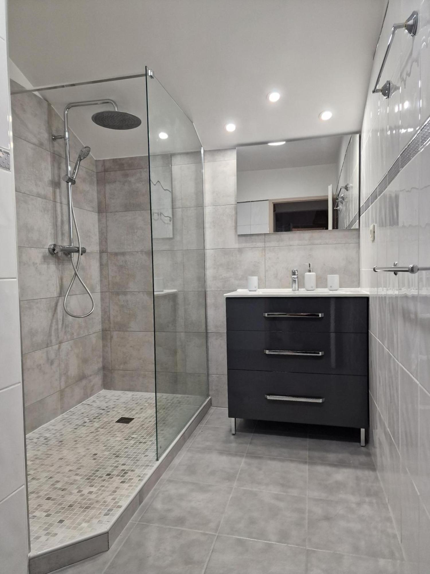 Appartement Villa Sur Le Toit, Vue Mer Saint-Gilles-les Bains Exteriér fotografie